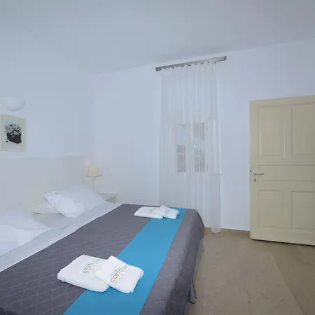Otel Corfos Ornos (Mykonos)