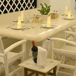 Hotel Corfos