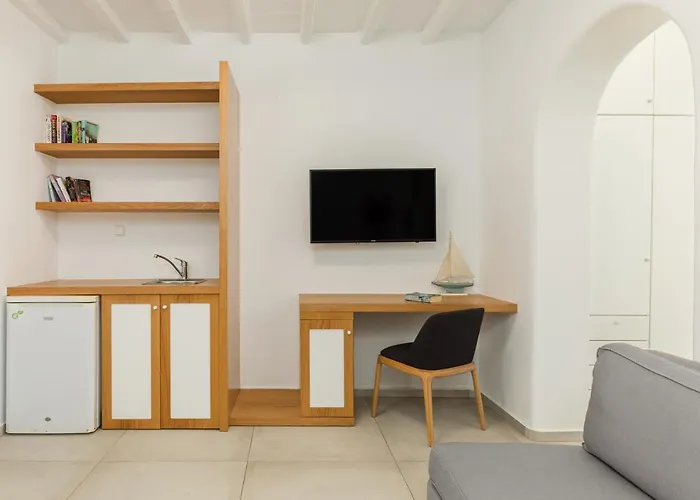 Hotell Corfos Ornos (Mykonos)