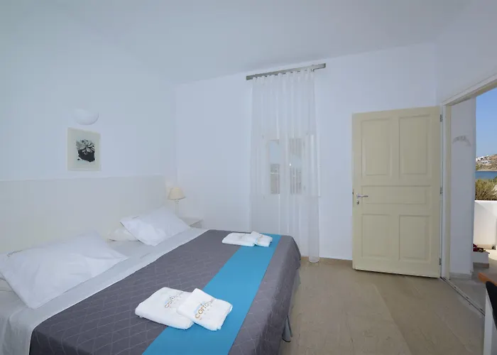 Hotell Corfos Ornos (Mykonos)