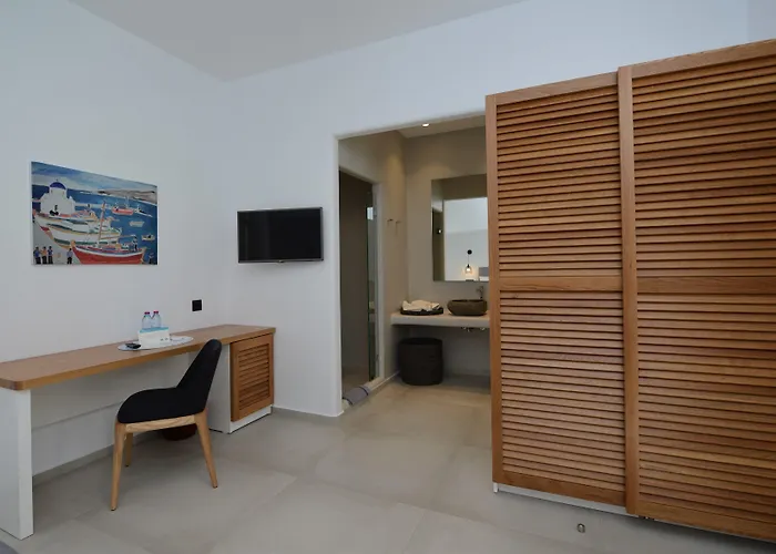 Corfos Hotell Ornos (Mykonos)