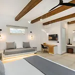 Hotel Corfos 3*